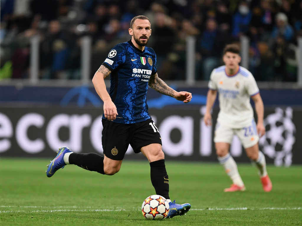 37岁85天!阿切尔比创欧冠半决赛历史第二老球员纪录 37岁85天!阿切尔比创欧冠半决赛历史第二老球员纪录