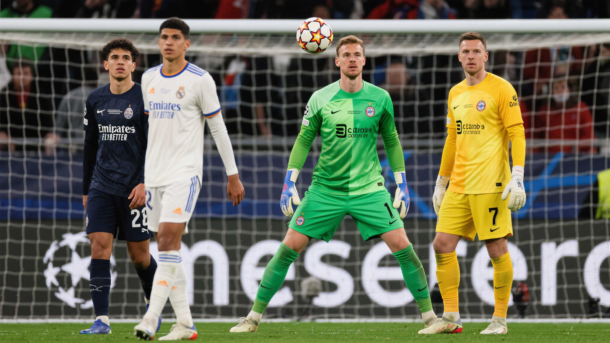 在欧洲冠军联赛这一世界顶级足球赛事中，除了进球数据